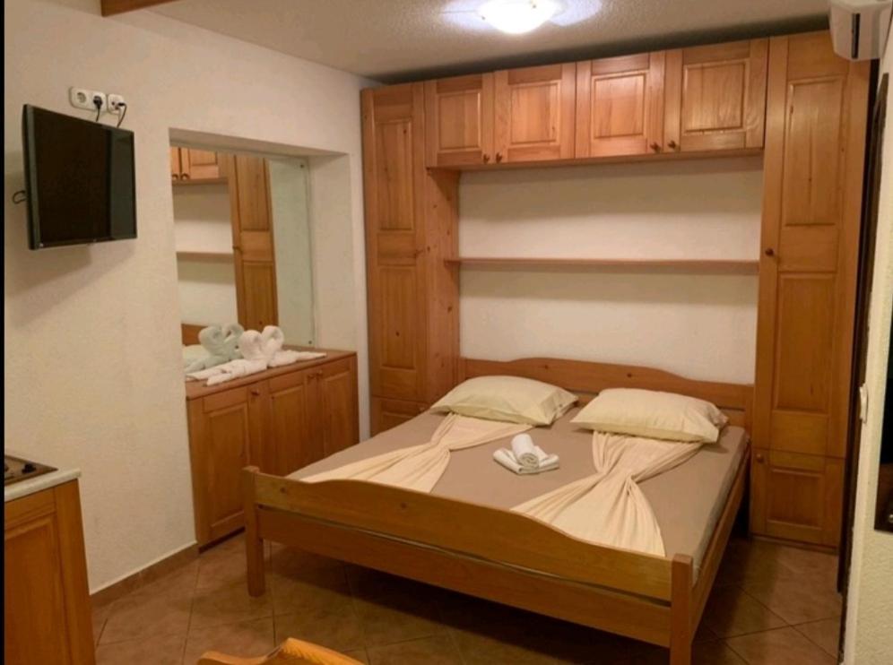 Appartments Mali Raj เวอร์ซาร์ ภายนอก รูปภาพ